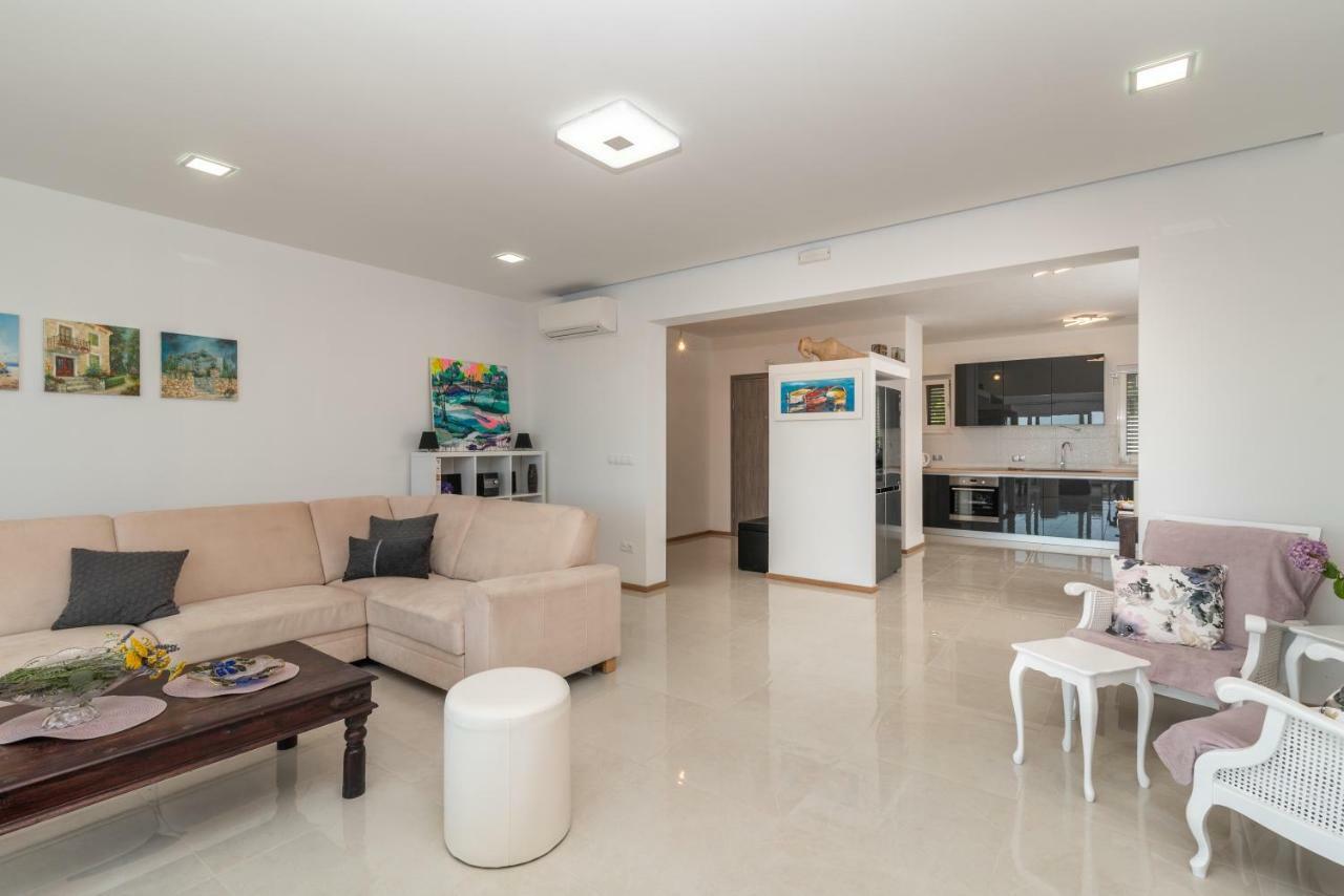 Villa Confido Luxury Apartment 01 Donji Seget Dış mekan fotoğraf