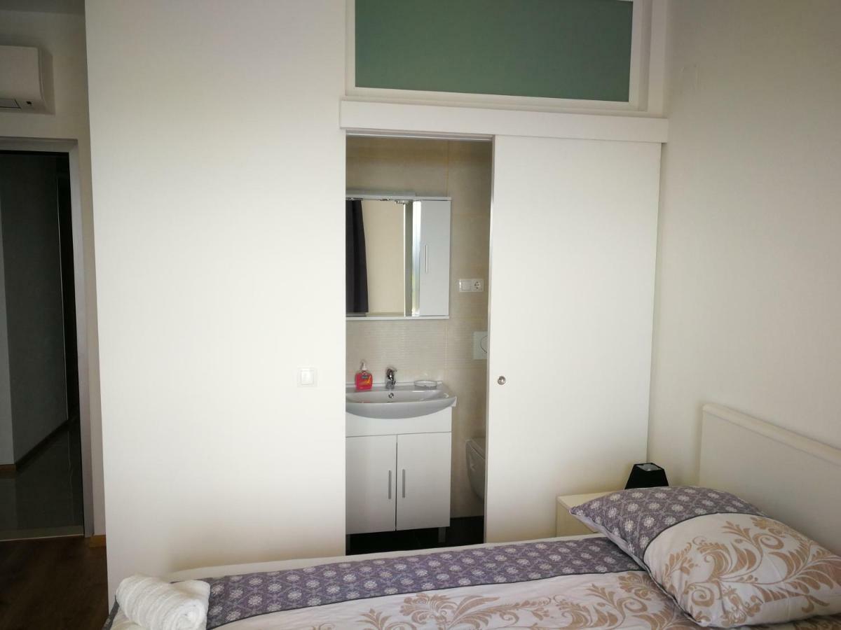 Villa Confido Luxury Apartment 01 Donji Seget Dış mekan fotoğraf